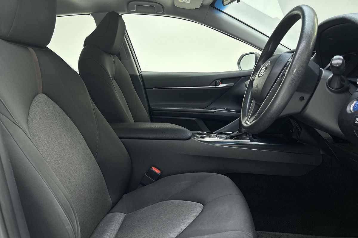 2020 Toyota Camry Ascent AXVH71R