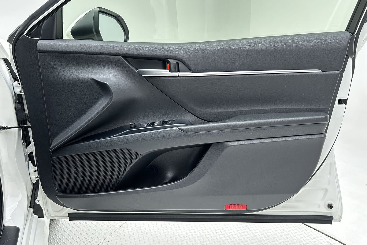 2020 Toyota Camry Ascent AXVH71R