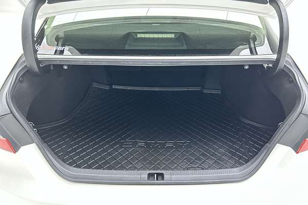 2020 Toyota Camry Ascent AXVH71R