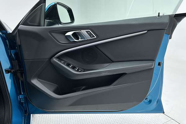 2021 BMW 2 Series 220i M Sport F44