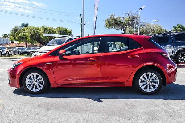 2022 Toyota Corolla Ascent Sport Hybrid ZWE219R