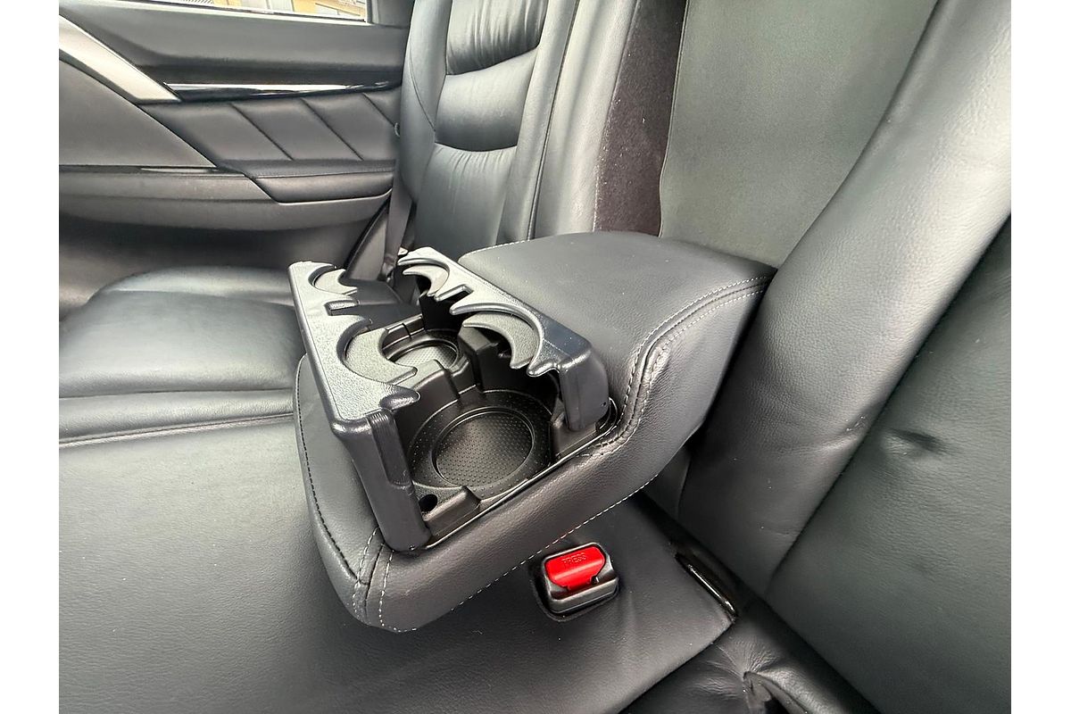 2016 Mitsubishi Pajero Sport Exceed QE