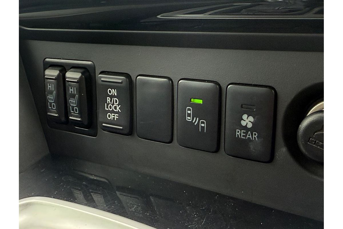 2016 Mitsubishi Pajero Sport Exceed QE