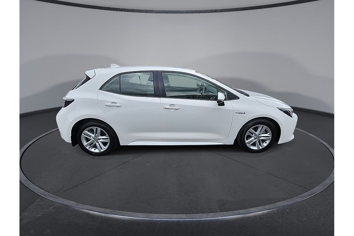 2022 Toyota Corolla Ascent Sport Hybrid ZWE211R