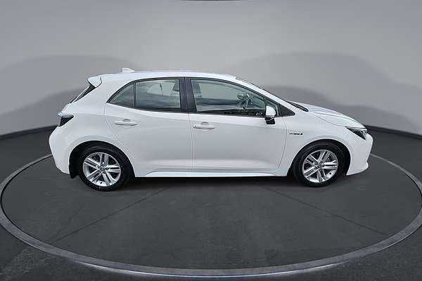 2022 Toyota Corolla Ascent Sport Hybrid ZWE211R