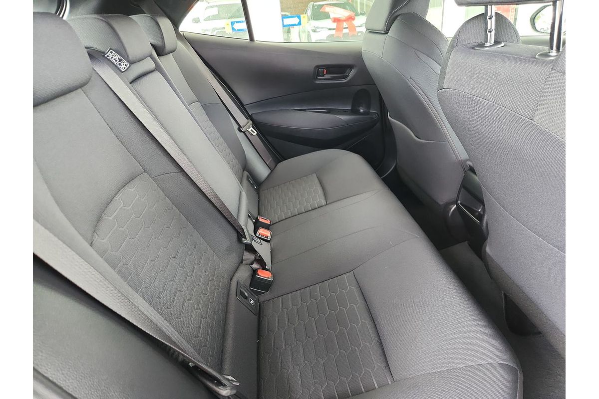 2022 Toyota Corolla Ascent Sport Hybrid ZWE211R