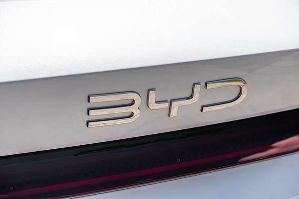 2025 BYD Byd Sealion 6
