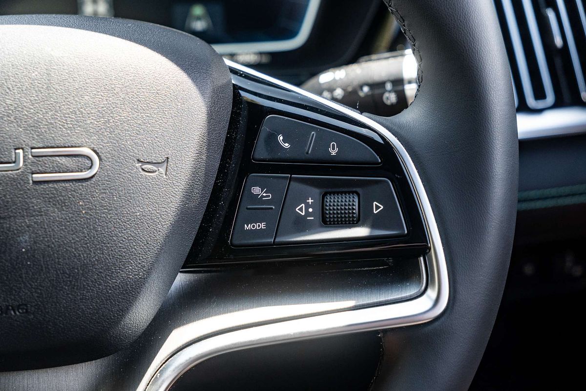 2025 BYD Byd Sealion 6