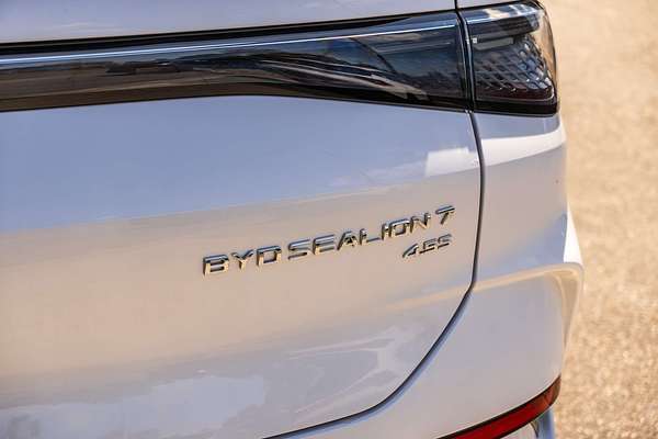2025 BYD Sealion 7 Performanc