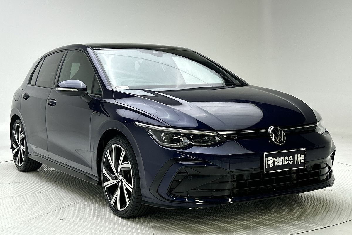 2022 Volkswagen Golf 110TSI R-Line 8