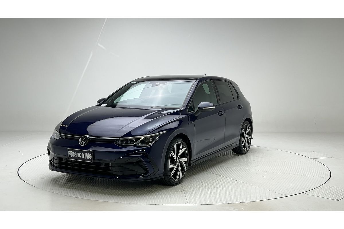 2022 Volkswagen Golf 110TSI R-Line 8