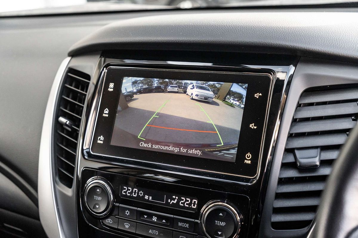 2017 Mitsubishi Pajero Sport GLS QE