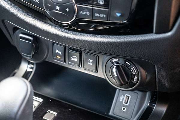 2023 Nissan Navara PRO-4X Warrior D23 4X4