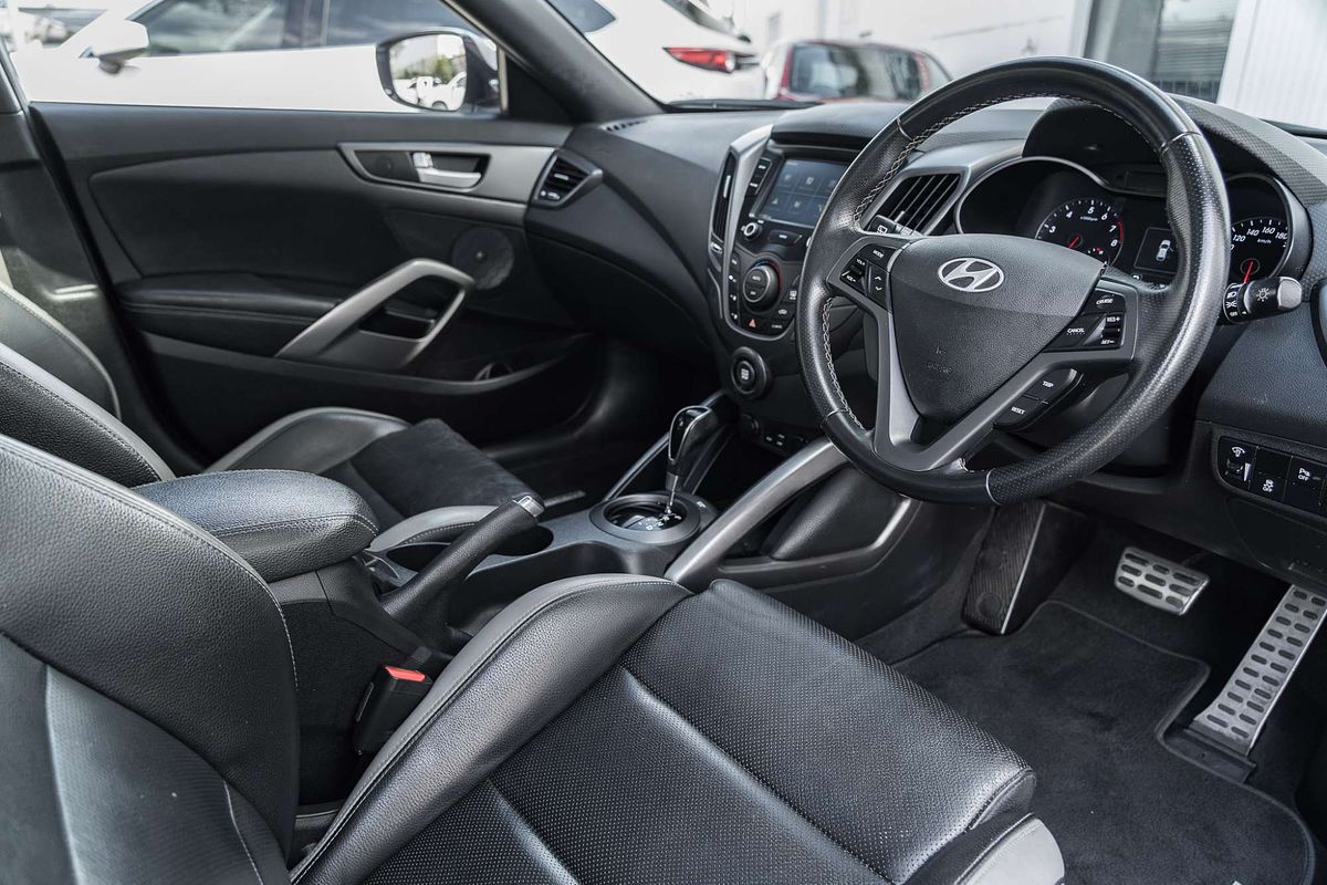 2017 Hyundai Veloster SR Turbo FS5 Series II