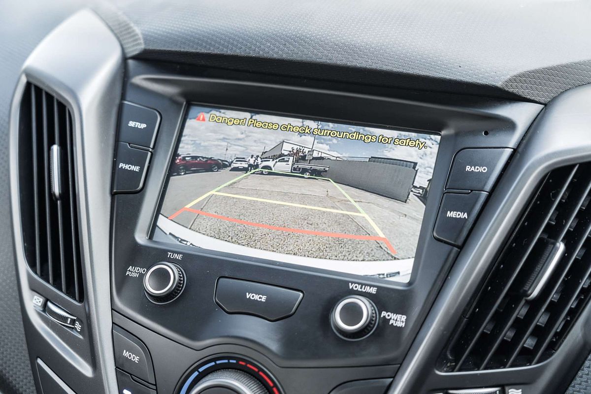 2017 Hyundai Veloster SR Turbo FS5 Series II