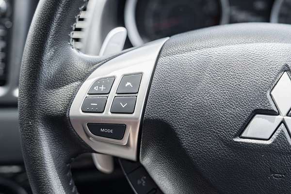 2013 Mitsubishi Lancer VR-X CJ