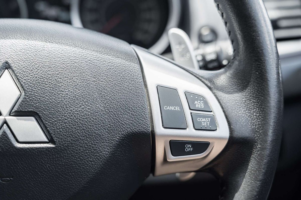 2013 Mitsubishi Lancer VR-X CJ