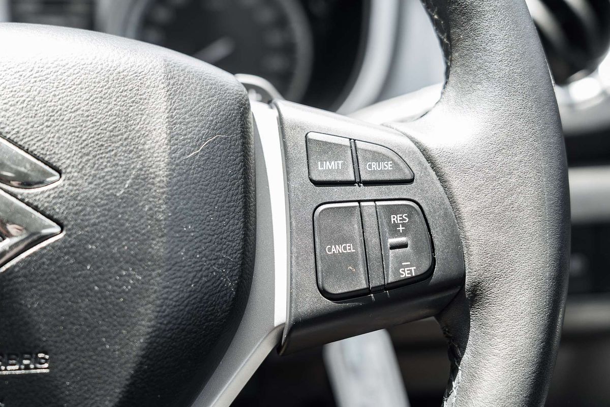 2018 Suzuki Vitara RT-S LY