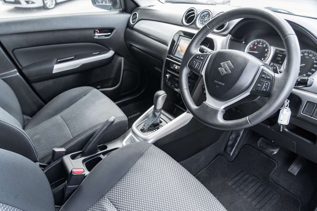 2018 Suzuki Vitara RT-S LY