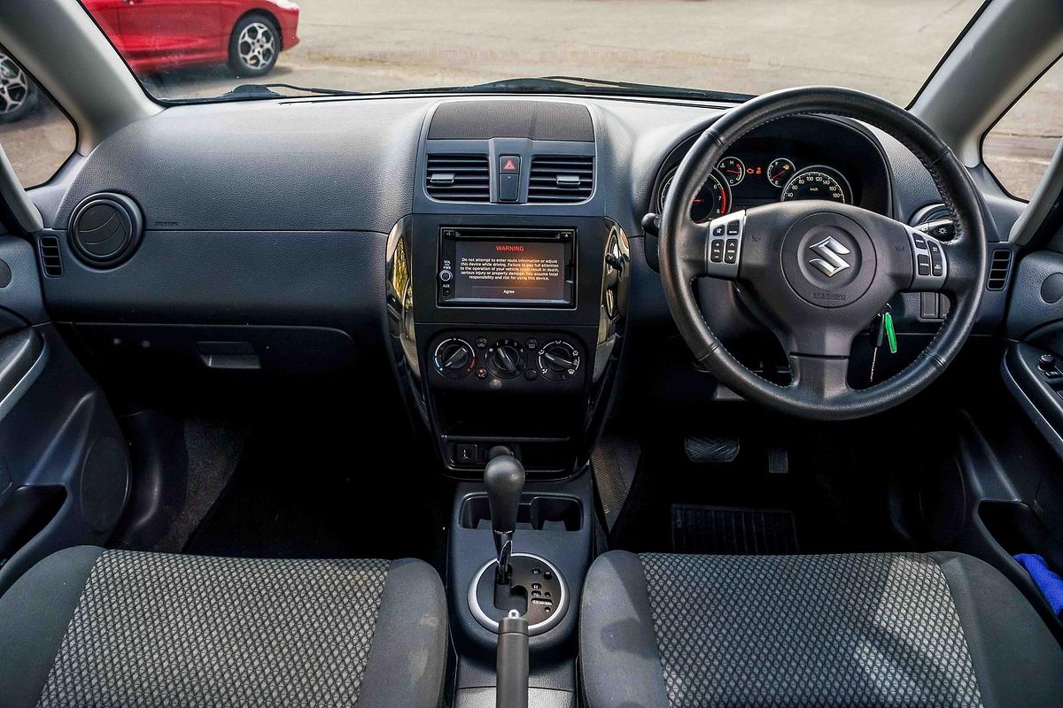 2013 Suzuki SX4 Crossover Navigator GYA