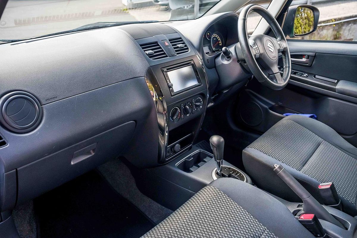 2013 Suzuki SX4 Crossover Navigator GYA