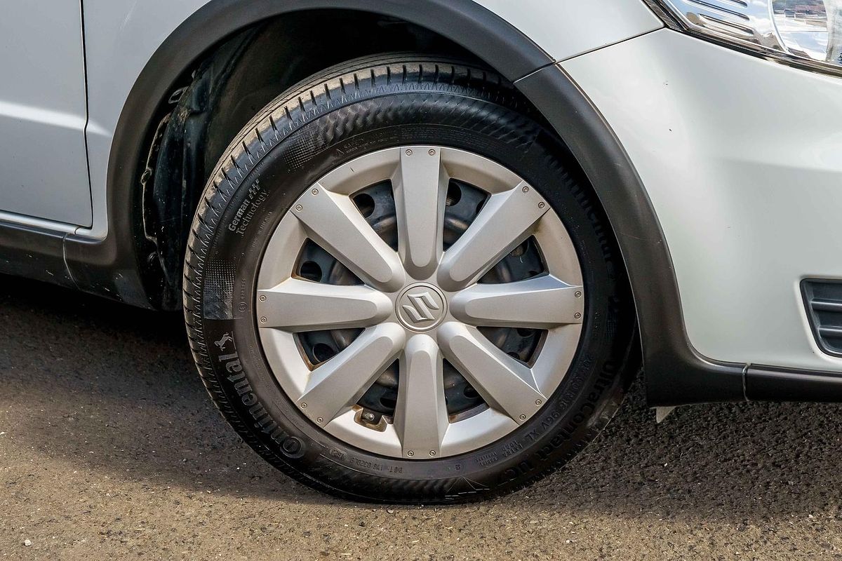 2013 Suzuki SX4 Crossover Navigator GYA