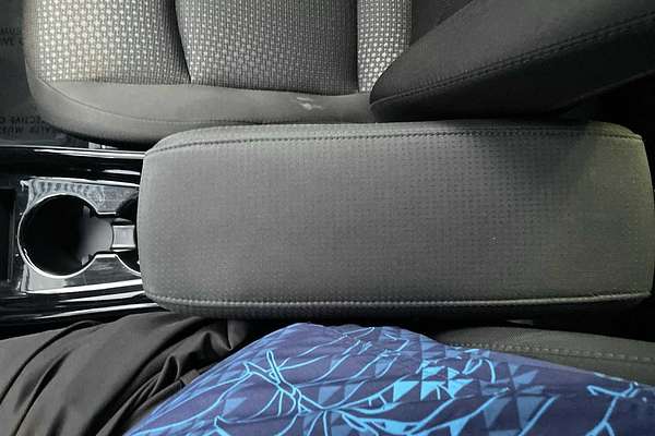 2022 Toyota Prius LE