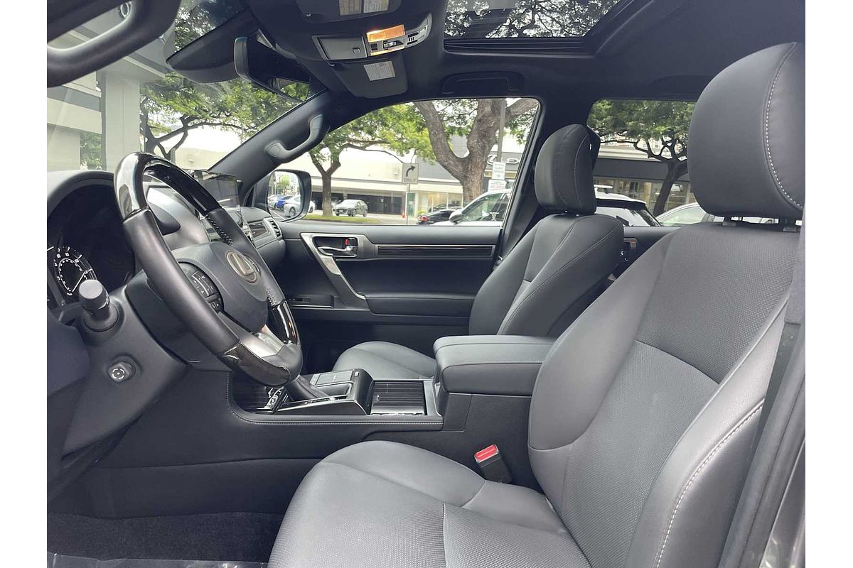 2022 Lexus GX Premium