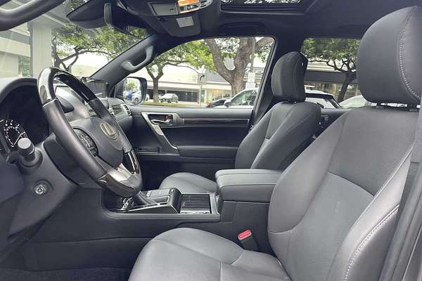 2022 Lexus GX Premium