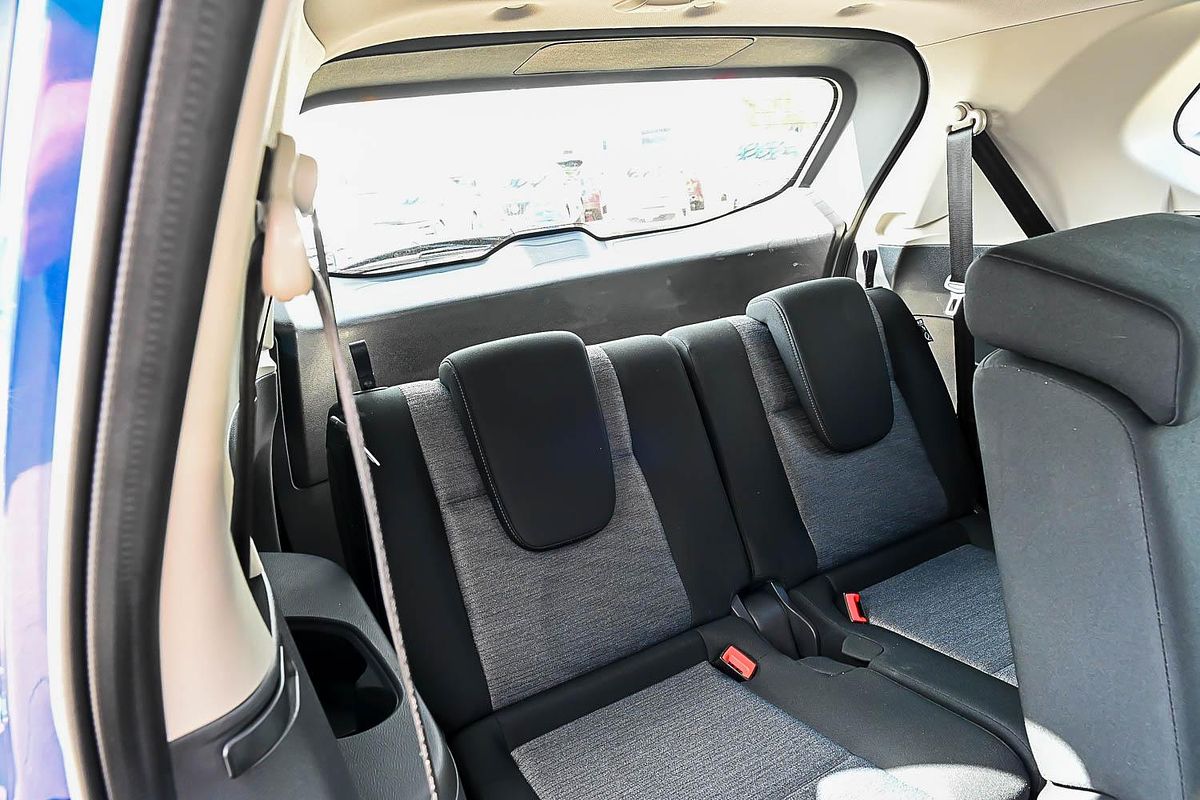 2023 Nissan X-TRAIL ST T33