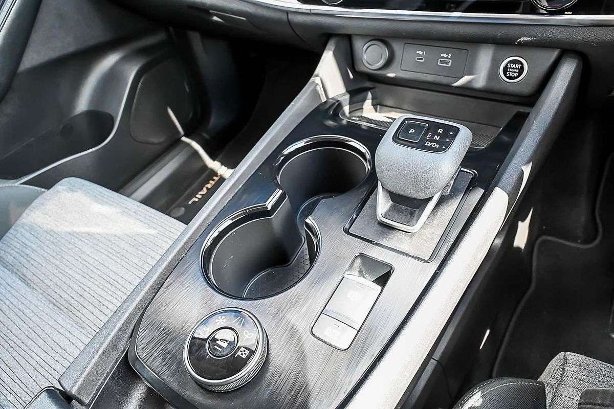 2023 Nissan X-TRAIL ST T33