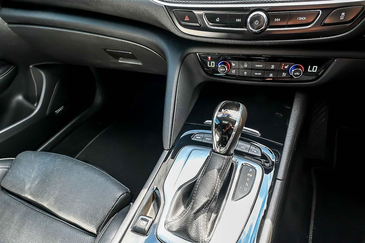 2018 Holden Commodore VXR ZB