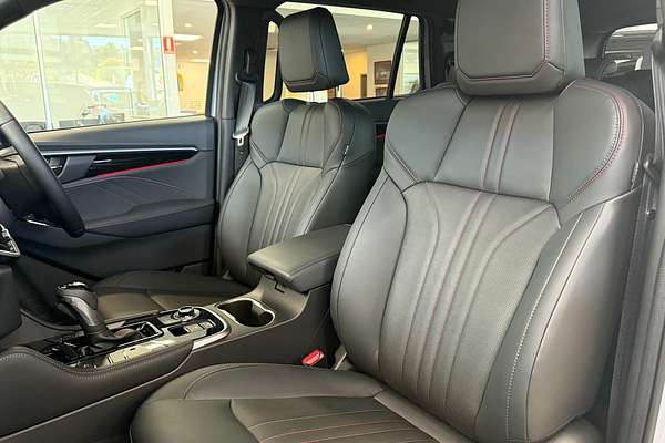 2025 Isuzu MU-X X-TERRAIN