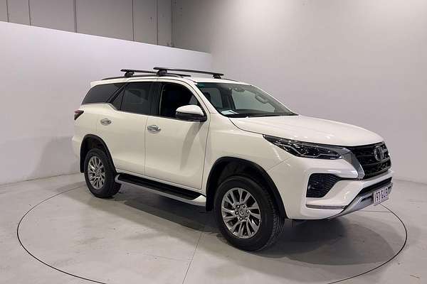 2023 Toyota Fortuner Crusade GUN156R