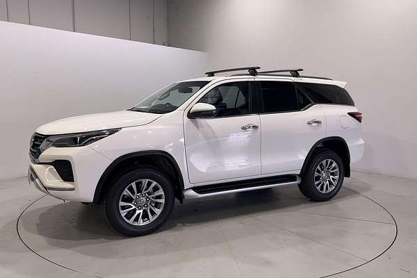2023 Toyota Fortuner Crusade GUN156R