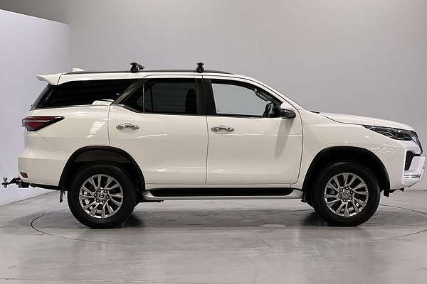2023 Toyota Fortuner Crusade GUN156R