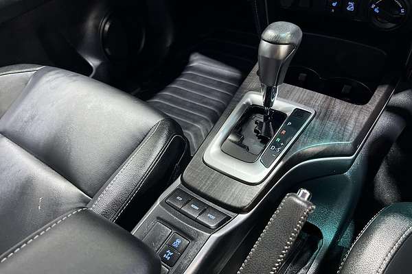 2023 Toyota Fortuner Crusade GUN156R