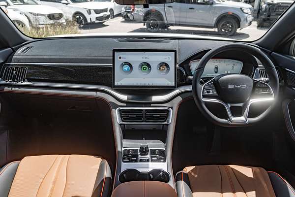 2025 BYD SEALION 6 Essential