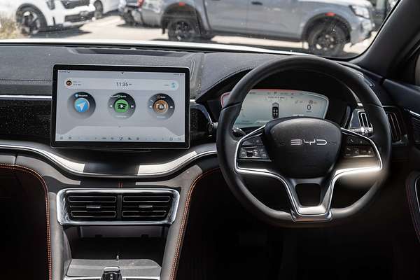 2025 BYD SEALION 6 Essential