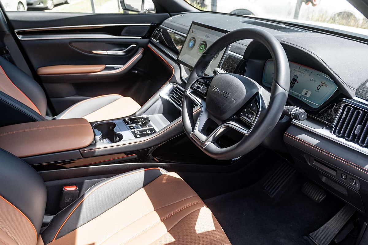 2025 BYD SEALION 6 Essential