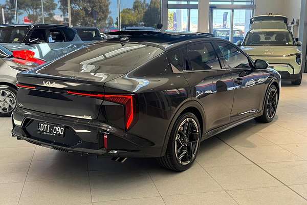 2025 Kia K4 GT-Line CL4m
