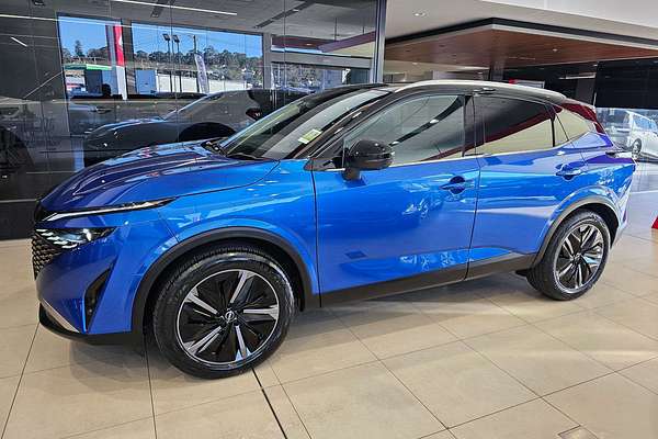 2025 Nissan QASHQAI Ti J12