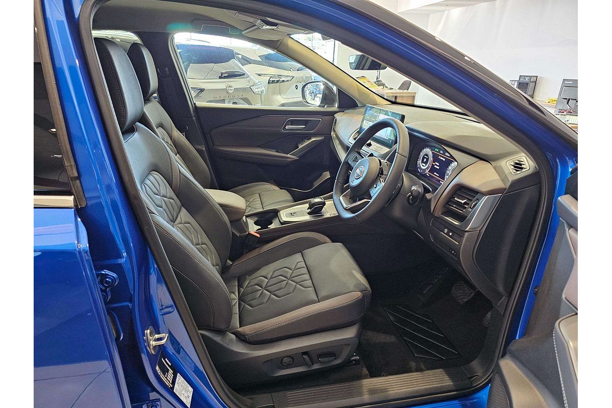 2025 Nissan QASHQAI Ti J12