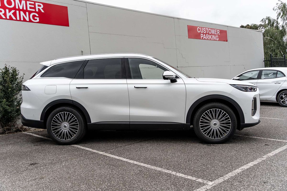 2025 Chery Tiggo 9 Super Hybrid Ultimate