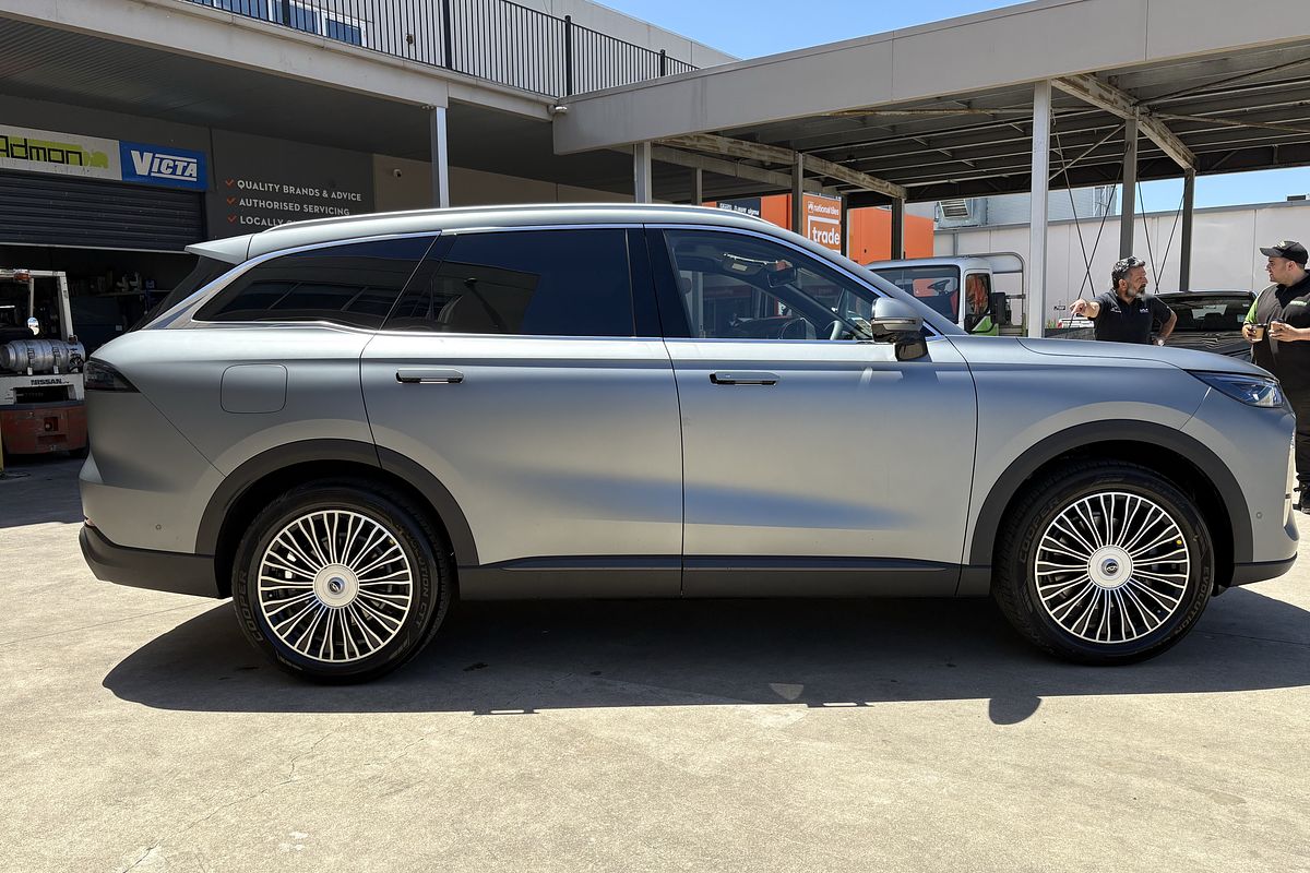 2025 Chery Tiggo 9 Super Hybrid Ultimate