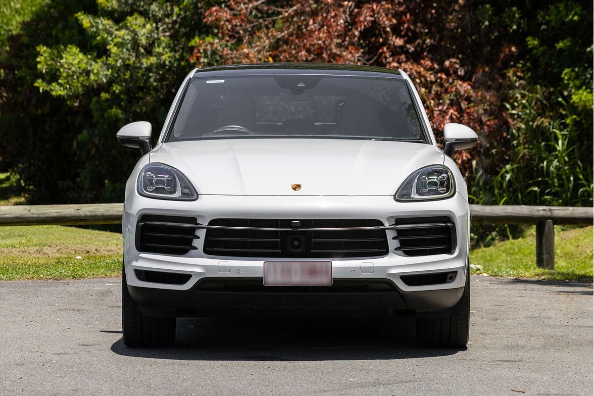 2022 Porsche Cayenne Platinum Edition 9YB