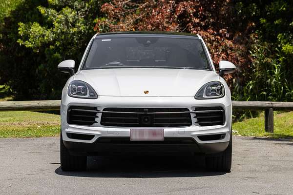 2022 Porsche Cayenne Platinum Edition 9YB
