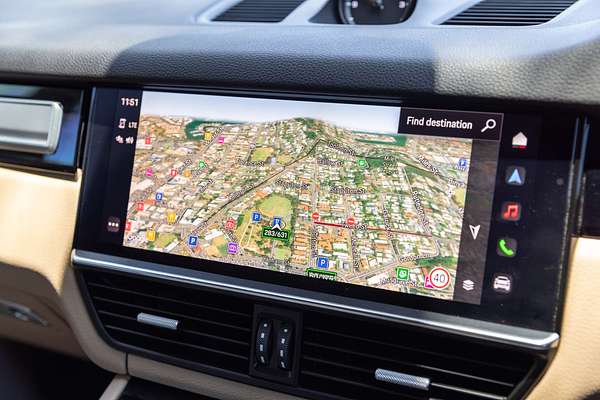 2022 Porsche Cayenne Platinum Edition 9YB