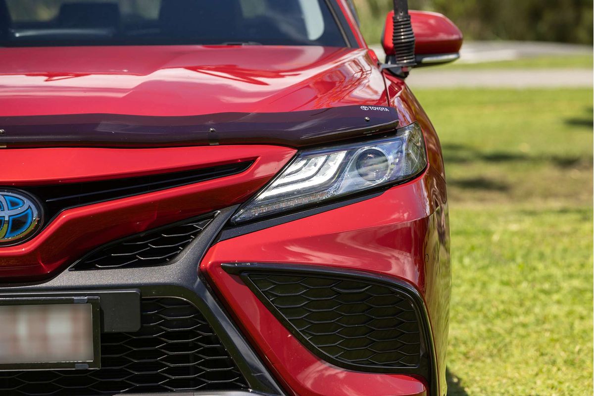 2021 Toyota Camry SX AXVH70R