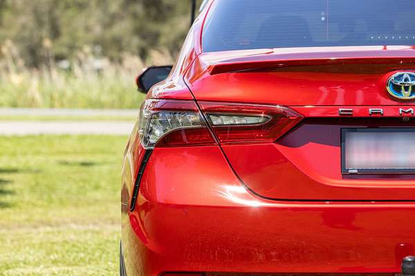 2021 Toyota Camry SX AXVH70R